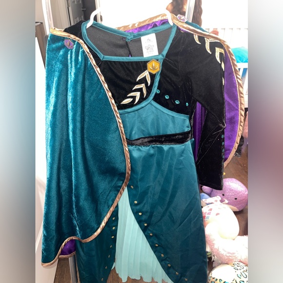 green dama dresses Dama Dresses for Quinceanera in Emerald Green Style 9246 Quince Outfit Emerald Green / L main image 1